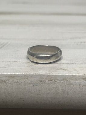 Tiffany & Co Vintage Sterling Silver Dome Ring 1999